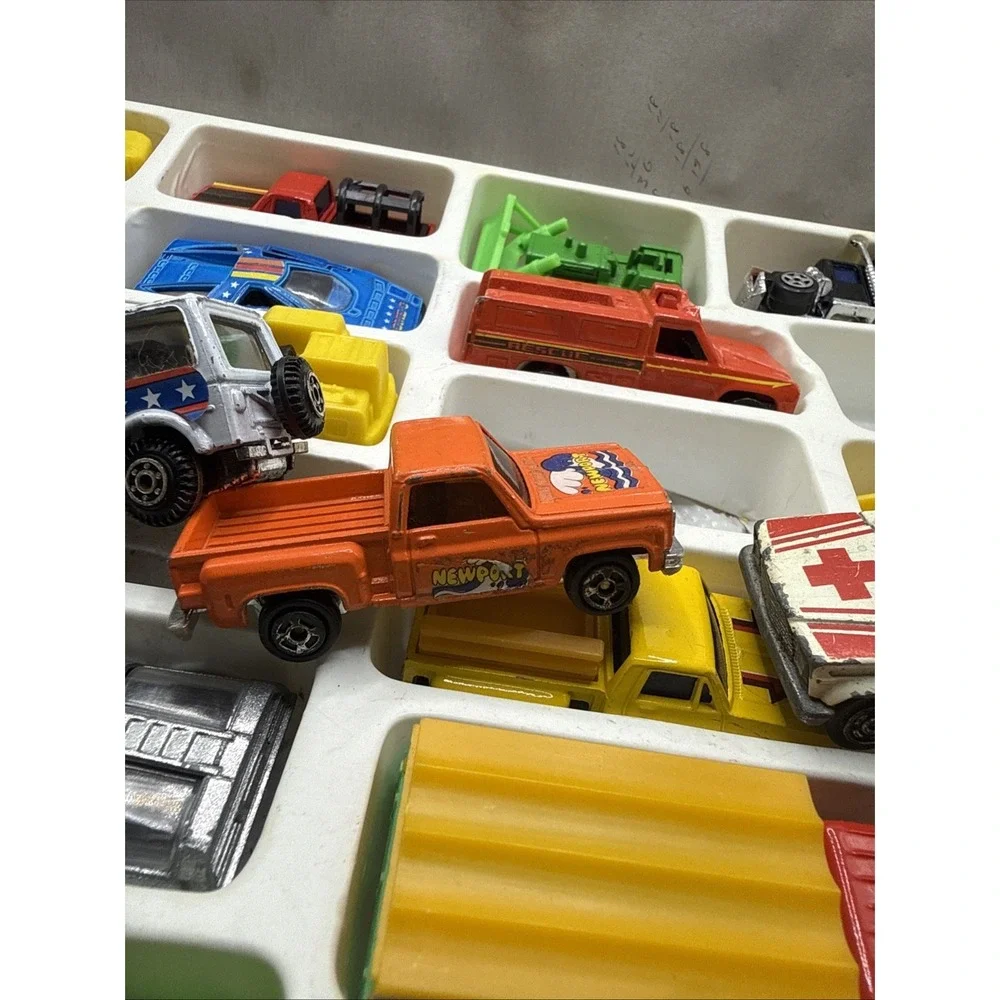 Vintage Matchbox Car Set Road Machines Semi's Tractors Jeeps Sports Cars 22